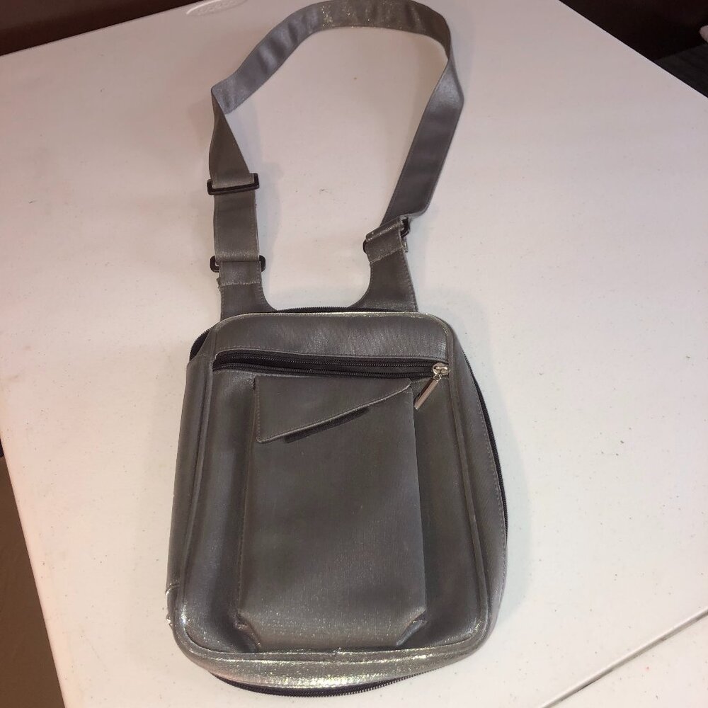Silver Fabric Bible/Book Shoulder Bag Purse, Size XL